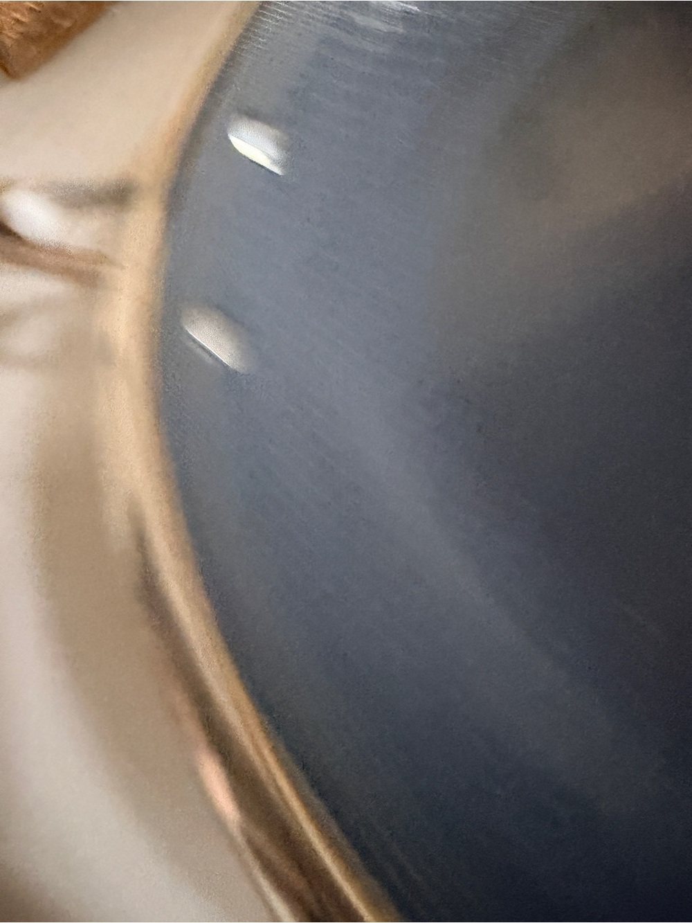 Hexclad Hybrid Fry Pan with Lid, 11” - Picture 4 of 9